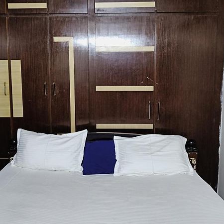 Gratifiedhomestay Visakhapatnam Esterno foto